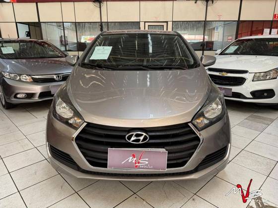 HYUNDAI HB20 1.0 COMFORT PLUS 12V FLEX 4P MANUAL HYUNDAI HB20 1.0 COMFORT PLUS 12V FLEX 4P MANUAL